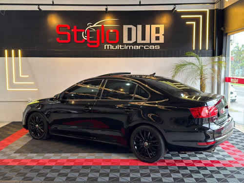 Volkswagen Jetta 2.0 Tsi Highline 4p 211 hp