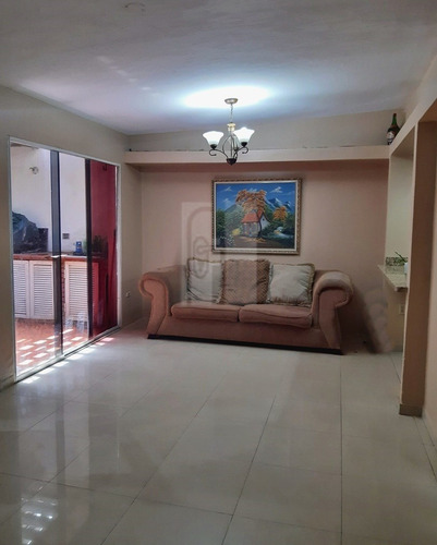 Imagen 7 de 14 de Town House C.r. Puerto Calais.