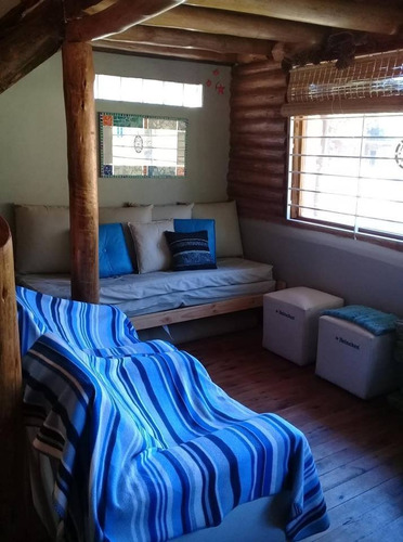 Imagen 8 de 29 de Mar Azul - Retasada !!! Confortable Cabaña De Tres Ambientes Construida En Piedra Y Madera.