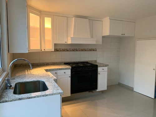 Imagen 6 de 20 de Venta De Casa Remodelada!!! En Colonia Santa Cecilia De 237m