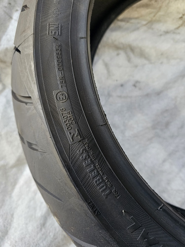 Zz Llanta Maxxis 180/55zr17 Trasera Motocicleta Deportiva St (Usado)
