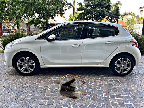 Peugeot 208 Feline Pack Cuir 2015