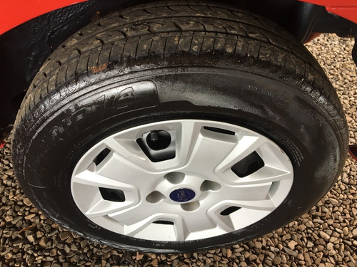 Ford Fiesta Sedan 1.6