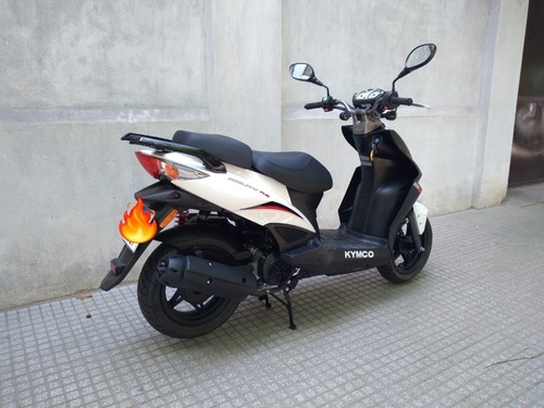 Imagen 12 de 16 de Kymco Agility 125 Rs Con 3500km Como 0km !!!