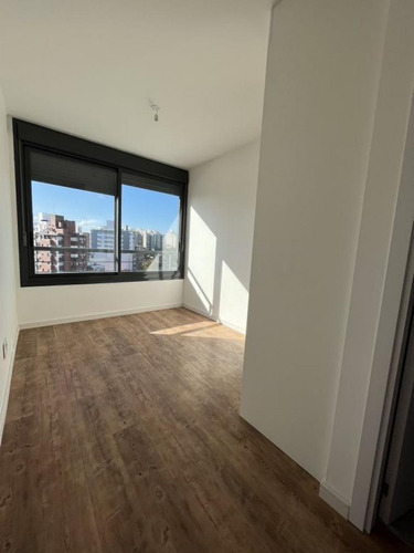 Imagen 9 de 12 de Venta Apartamento Duplex A Estrenar Pocitos