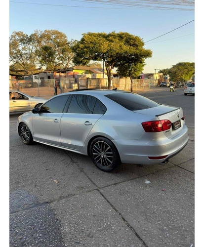 Volkswagen Jetta 2.0 TSI HIGHLINE 211CV GASOLINA 4P TIPTRONIC