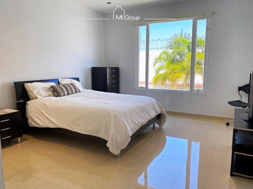Imagen 19 de 21 de M&l Group, Vende Moderna Y Amplia Casa En Villa Antillana