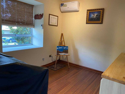 Hermosa Casa, 5 Dormitorios, + Sala De Estar (106482)