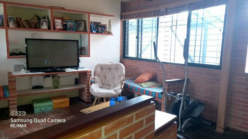 Lm Con Planta 100%.en Venta Amplia Y Cómoda Casa En La Entrada De Naguanagua Valencia Carabobo Venezuela