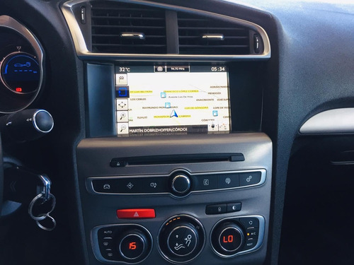 Citroën C4 Lounge 2017 1.6 Hdi 115 Feel Pack