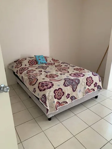 Casa De 2 Pisos, 3 Recamaras Dentro De Fracc. Privado Seguridad 24 Horas