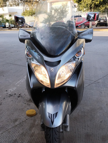 Excelentes Condiciones, Todo Pagado,12500 Km Llantas Bringst