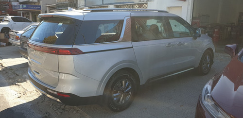 Imagen 3 de 22 de Kia Carnival Sx 2.2 A/t Crdi Prem C/techo Ld