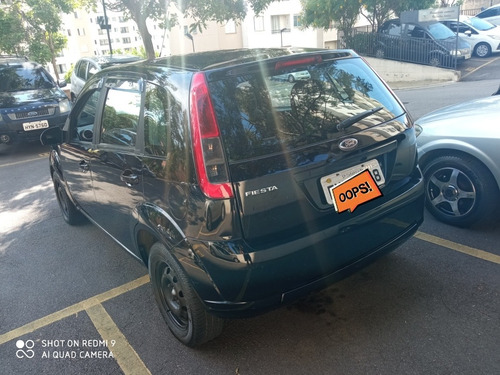 Imagem 5 de 13 de Ford Fiesta 2014 1.0 Rocam Se Flex 5p