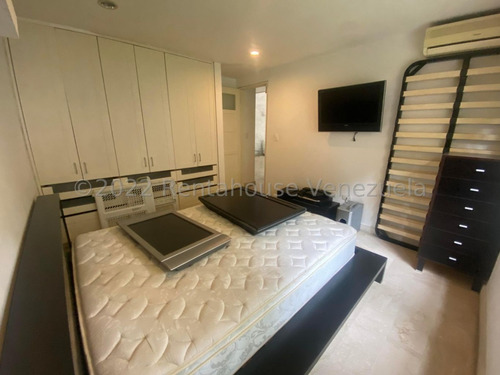 Imagen 14 de 28 de Apartamento En Venta, El Rosal, 232mts, Rah 22-27291