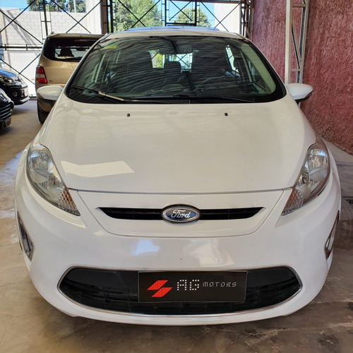 Ford Fiesta Kinectic Titanium 2012