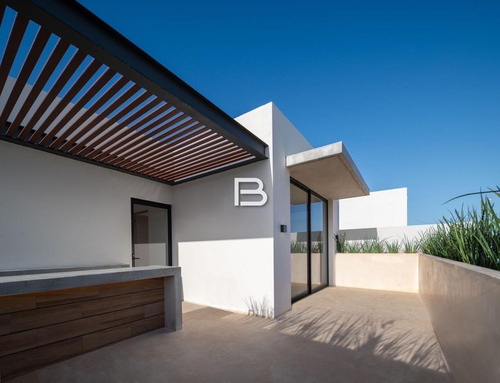 Casa En Renta En Río Residencial Cancún