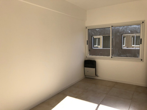 Imagen 4 de 7 de Muy Lindo Y Moderno Duplex En Venta, En Los Cardales, Frente A La Plaza Mitre