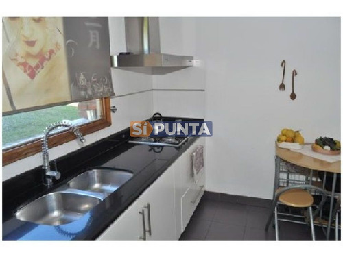 Imagen 5 de 11 de Casa En Venta - Lugano