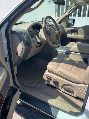 Ford Lobo 5.4 Lariat Cabina Doble 4x2 Mt