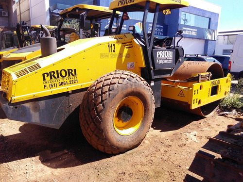 Rolo Bomag Modelo 211 D *repasse*