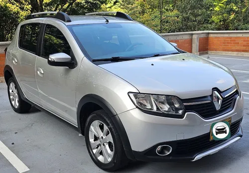 Renault Stepway 1.6 Expression / Zen