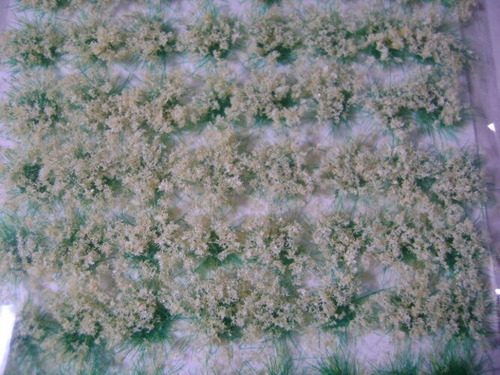 Imagen 3 de 10 de Nico Blister De Matas Y Flores Beige De 10 Mm H0 (edh 107)