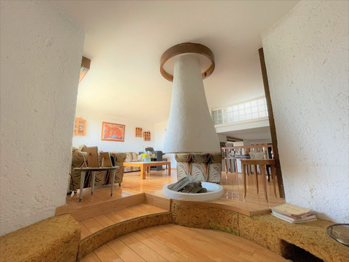 Imagen 3 de 29 de Satélite Casa Venta 5 Recámaras 4 Baños 3 Estacionamientos Jardín Desniveles