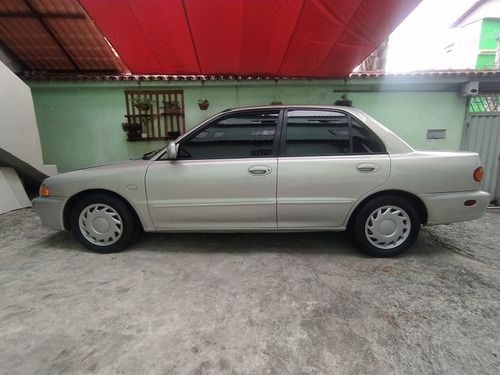 Mitsubishi Lancer Mitsubishi Lancer Ls