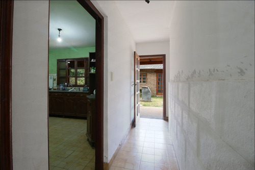 Increíble Casa A Refaccionar O Lote. Hurlingham