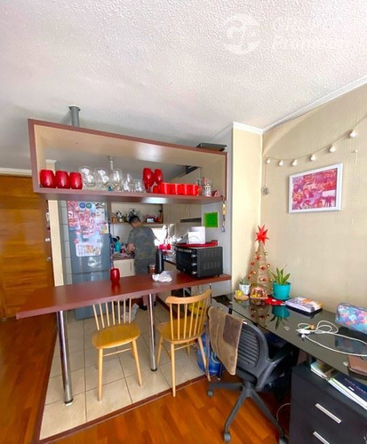 Departamento En Venta, Santiago. Comodo Y Excelente Ubicacio