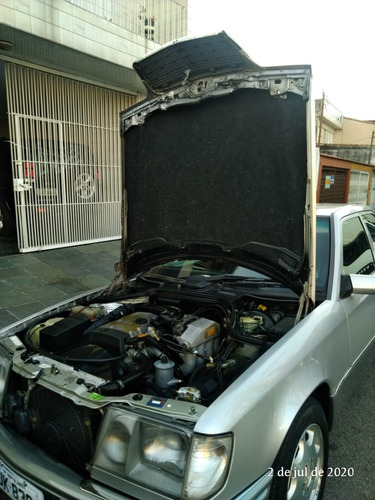 Mercedes-benz E220 W124