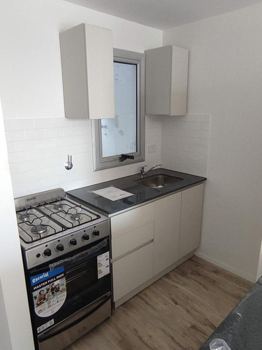 Imagen 6 de 10 de Venta Departamento 1 Dormitorio A Estrenar. 6 E/ 65 Y 66