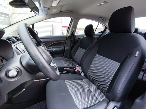Nissan Versa 1.6 Sense Mt