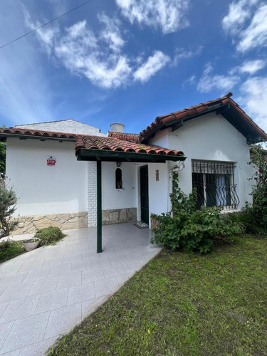 Casa Ph 3 Ambientes En Alvarado Y Tres Arroyos