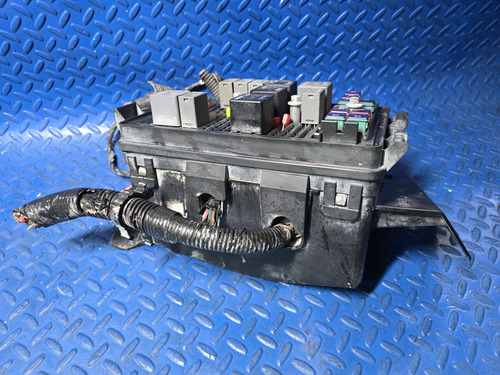 Modulo Caja De Fusibles Pontiac Grand Prix 3.8 Litros 2006 (Usado)