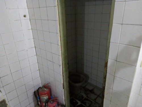 Imagen 13 de 18 de Depósito En Venta - Villa Parque San Lorenzo