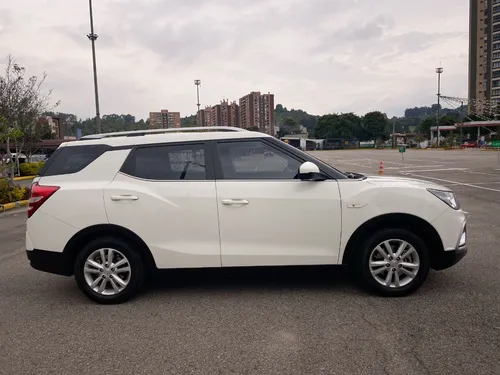 SsangYong Tivoli 1.6 XLV MT