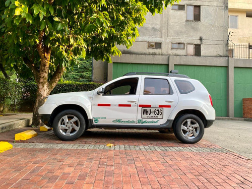 Renault Duster 4.4 Placa Publica .