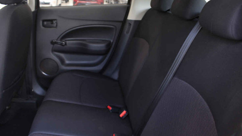 Imagen 11 de 15 de Mitsubishi Mirage 2018 5p Glx L3/1.2 Aut
