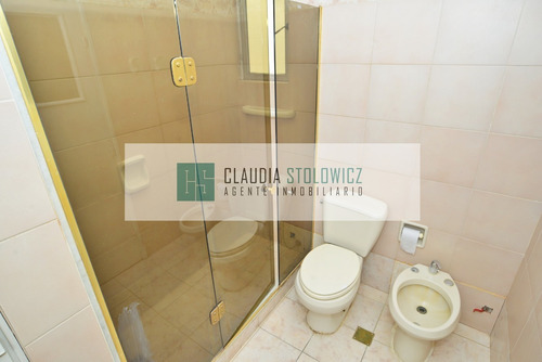 Imagen 10 de 23 de Bajo De Precio En Inmejorable Ubicación De Pocitos 3 Dormitorios 2 Baños Con Garaje Y Calefaccion