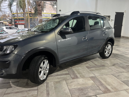 Renault Sandero Stepway 1.6 Privilege 105cv