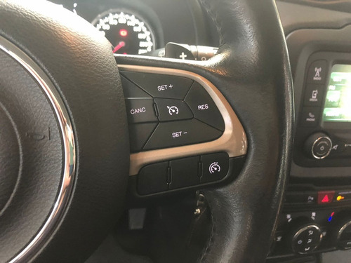 Imagem 16 de 20 de Jeep Renegade 1.8 Longitude 2017 ''nova Demais''