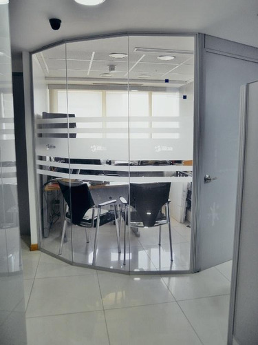 Imagen 2 de 10 de Oficina En Venta Av Urdaneta Centro Caracas Ref 80000