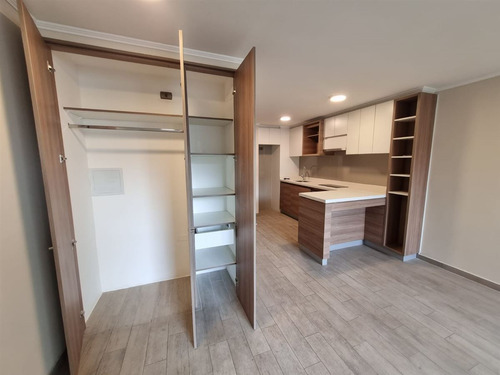 Venta Depto 1 Dorm + Bodega En Santiago, Calle Argomedo