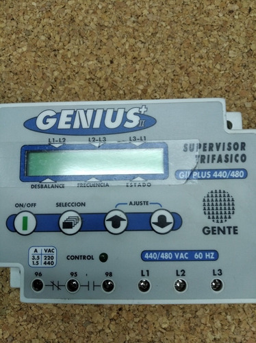 Protector De Voltaje Trifásico, Marca Genius En 480/440 V