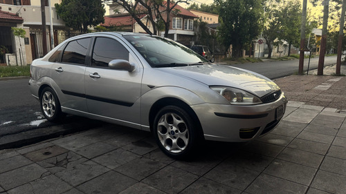 Ford Focus 1.6 Ambiente Gnc