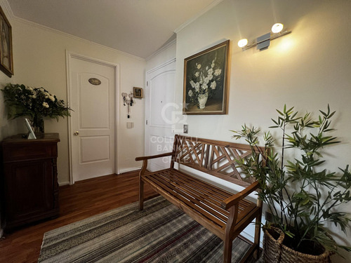 Casa Familiar En Condominio En San Carlos De Apoquindo