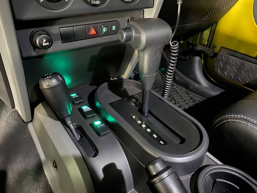 Imagem 9 de 15 de Jeep Wrangler 3.8 Sport 4x4 Teto Rigido V6 12v Gasolina 2p