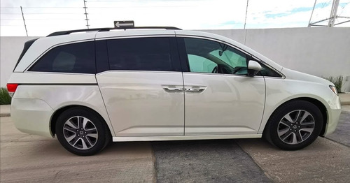 Imagen 6 de 11 de Honda Odyssey 2015 3.5 Touring V6 At